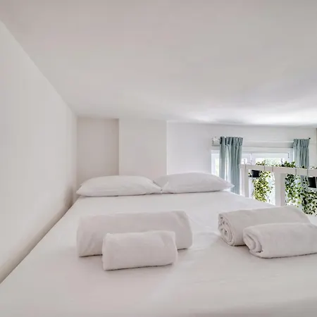 Design Con Soppalco 10' Dal Centro Apartmán